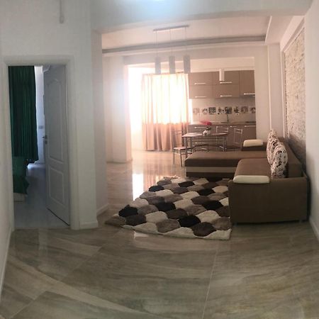 Unique Residence Apartament Navodari Bagian luar foto