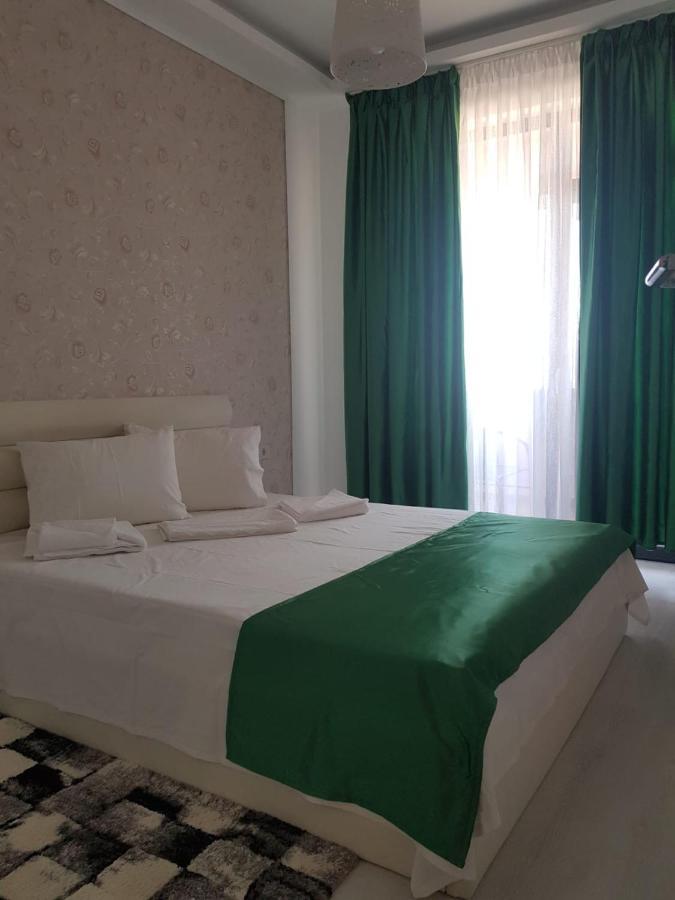 Unique Residence Apartament Navodari Bagian luar foto