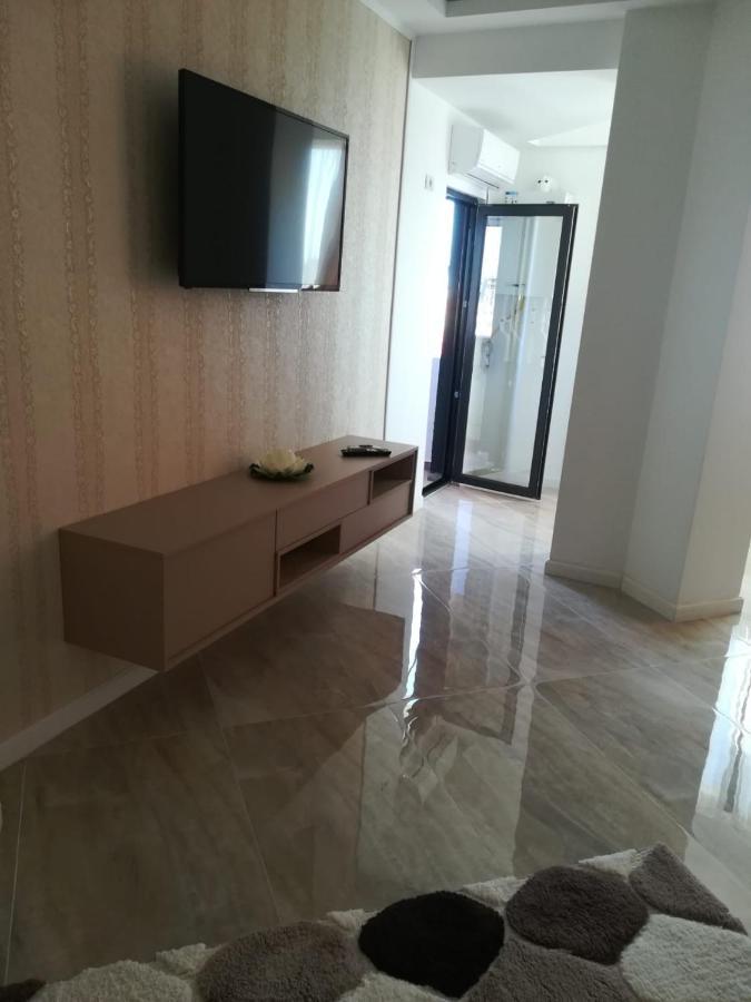 Unique Residence Apartament Navodari Bagian luar foto