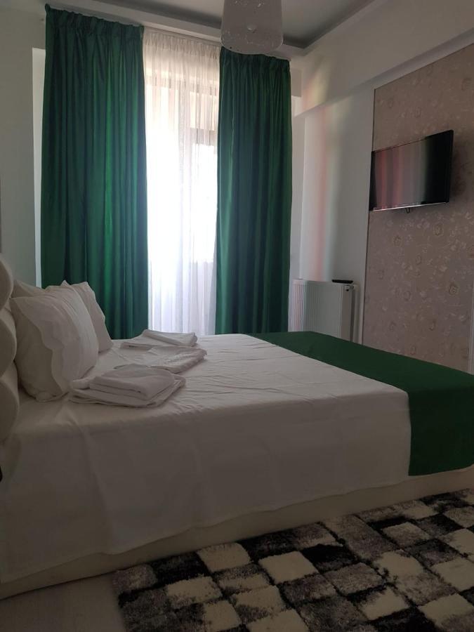 Unique Residence Apartament Navodari Bagian luar foto