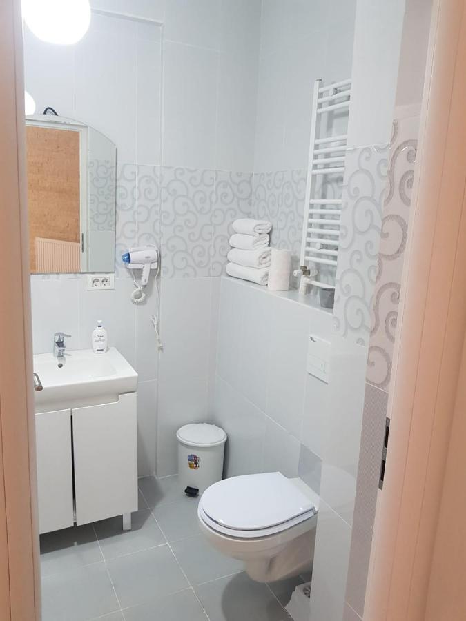 Unique Residence Apartament Navodari Bagian luar foto