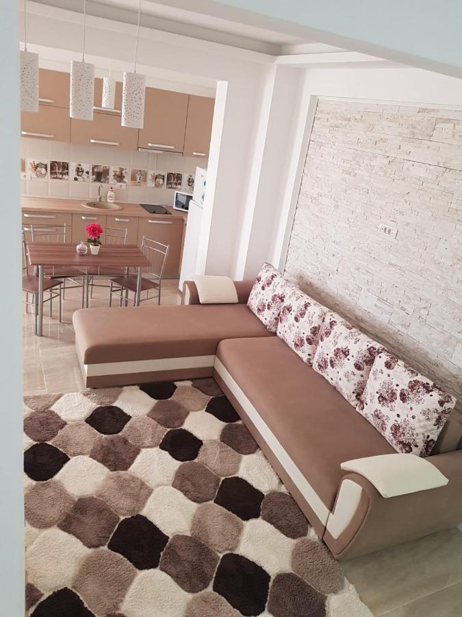 Unique Residence Apartament Navodari Bagian luar foto