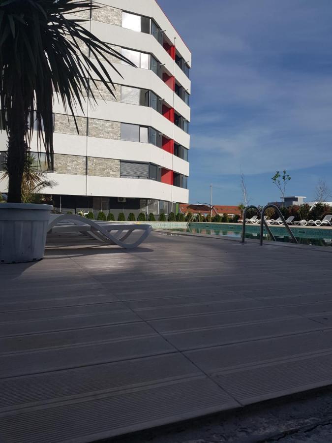 Unique Residence Apartament Navodari Bagian luar foto