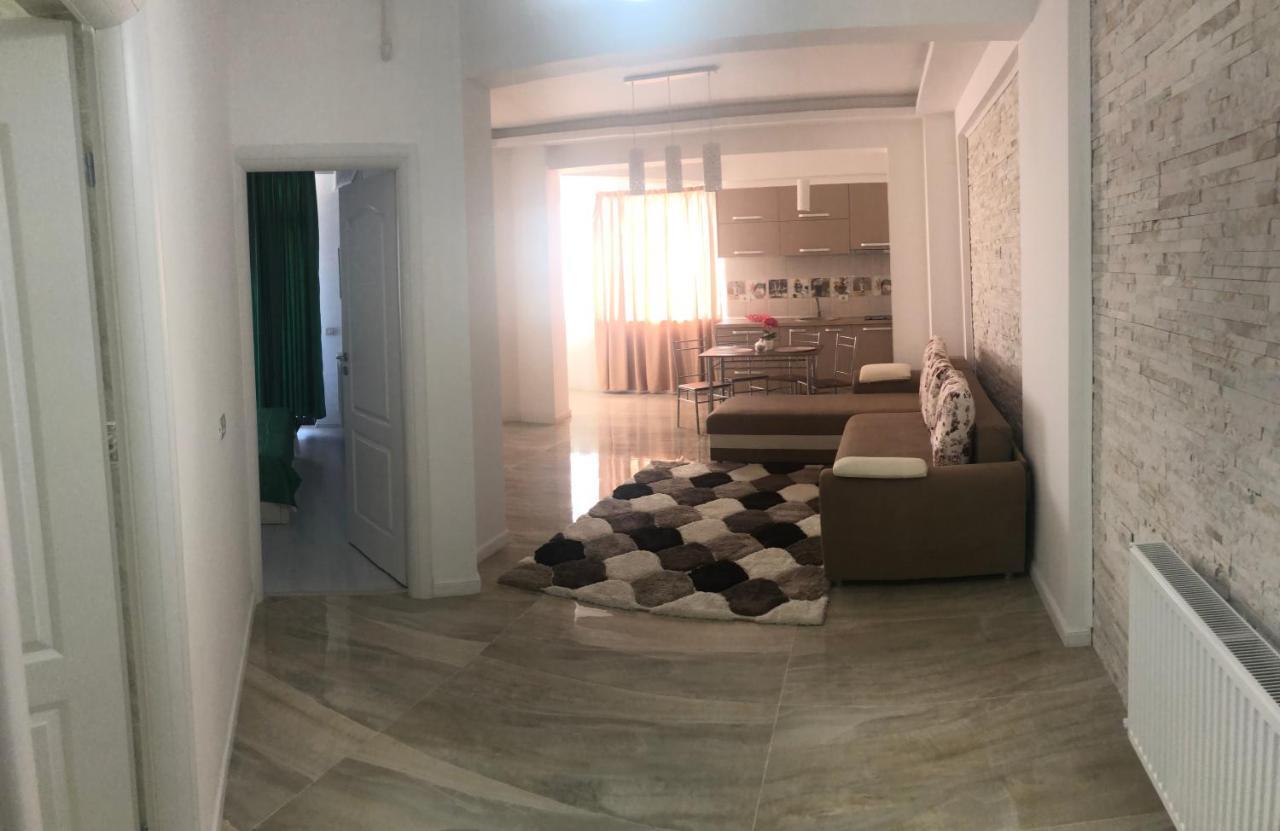 Unique Residence Apartament Navodari Bagian luar foto