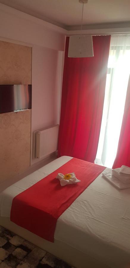 Unique Residence Apartament Navodari Bagian luar foto